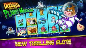 Android phone showing panalo play APK download and installation steps for Filipino users